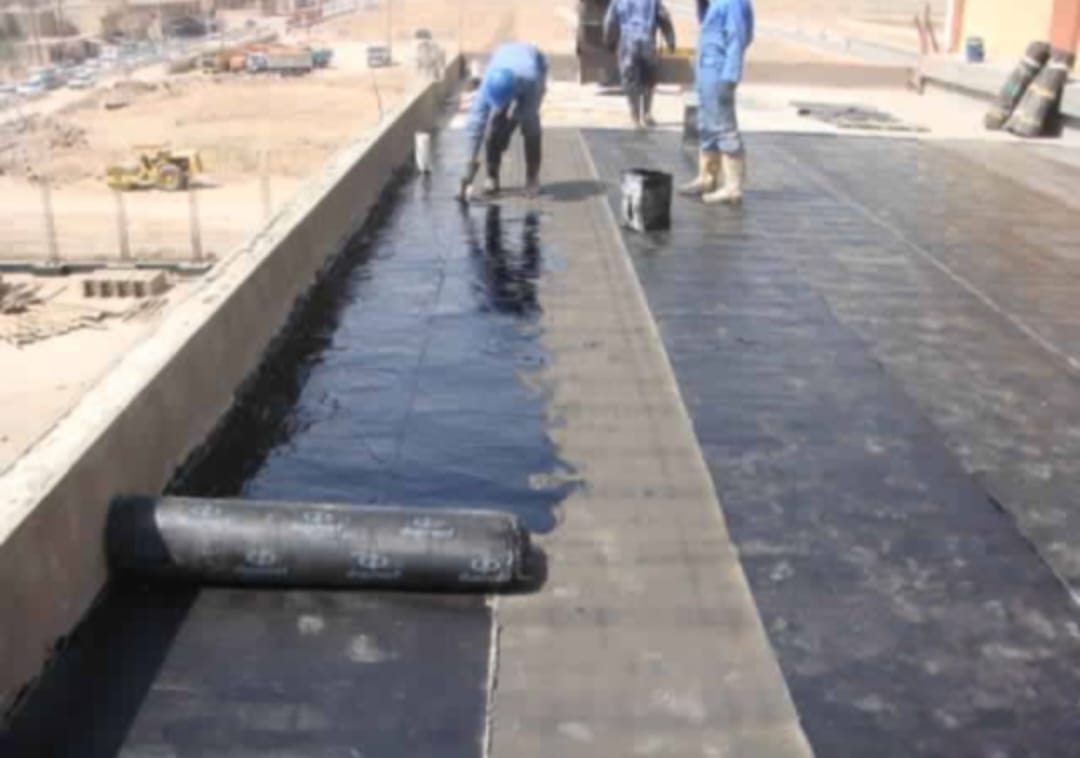 عزل أسطح وحماية من التسربات بمكة وجدة